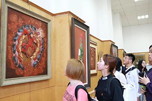 艺管与设计联动，党建与专业融合 一场别开生面的主题党日与交流策划活动